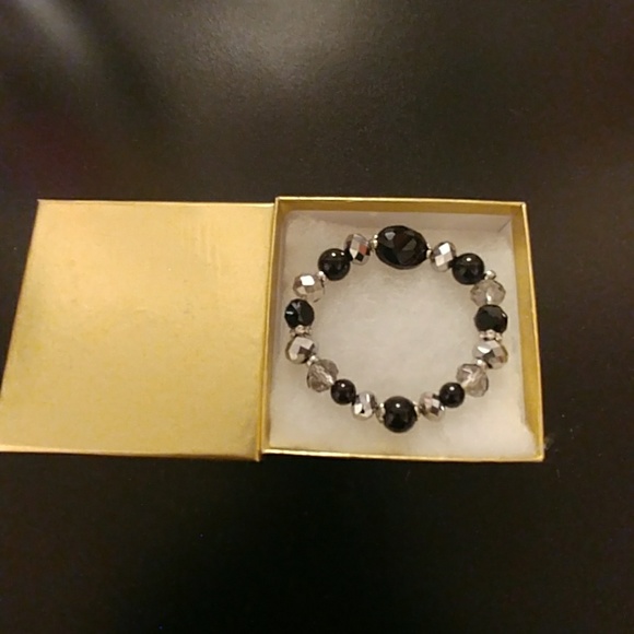 Midnight Crystal Metallic Bracelet - Picture 7 of 8